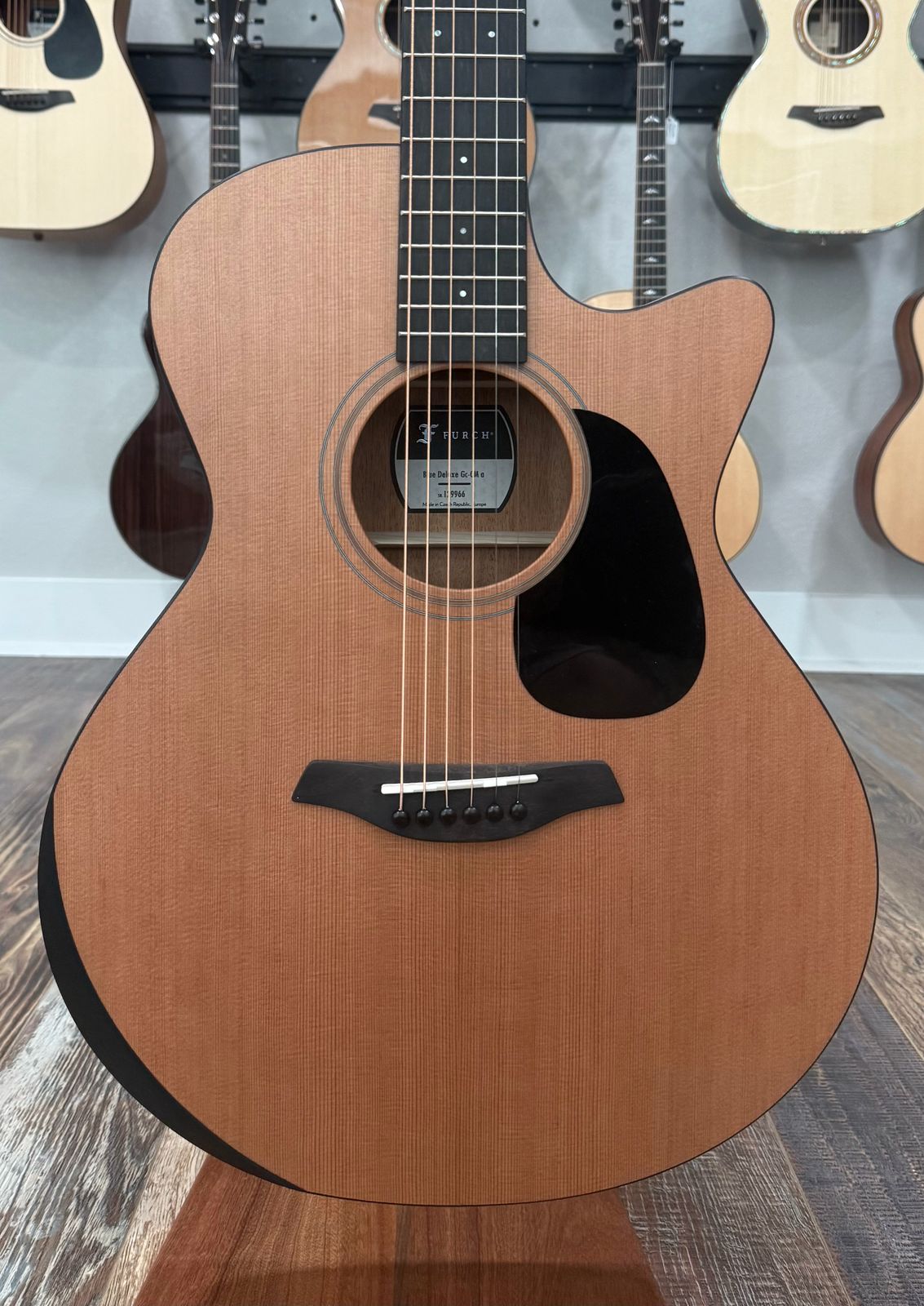 Furch Blue Deluxe Gc-CM a SPE Western Red Cedar over African Mahogany LR Baggs Stage Pro Element *CNR Active* w/ bag *Includes CNR Active Kit ($55 Value)*