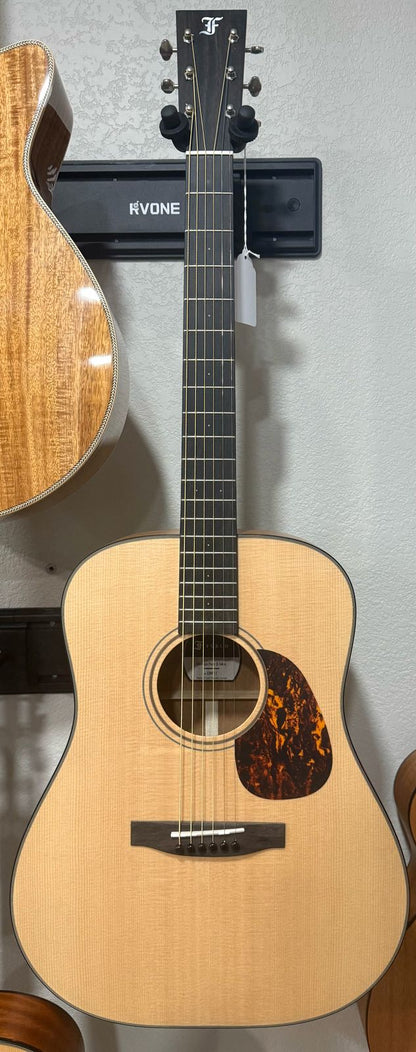 Furch Vintage Pure D-SM a Sikta Spruce over African Mahogany *CNR Active* w/ Bag *Includes CNR Active Kit ($55 Value)*