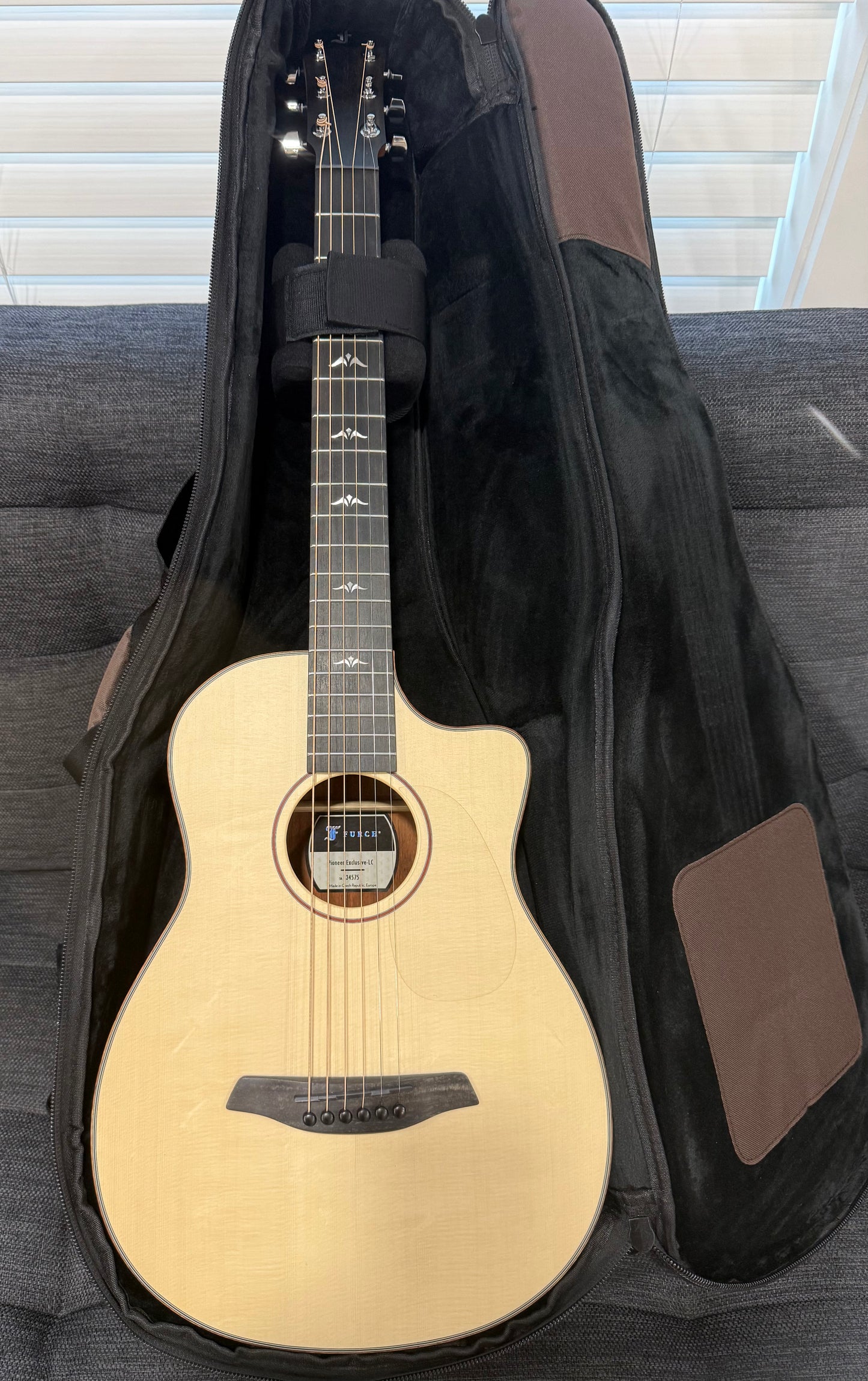 Furch Pioneer Exclusive-LC Alpine Spruce/Cocobolo Travel Acoustic Guitar Very Limited Edition