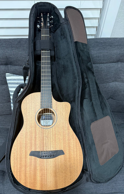 Furch Pioneer-MM 43 - African Mahogany Travel Acoustic Guitar 43mm (1 11/16") nut width