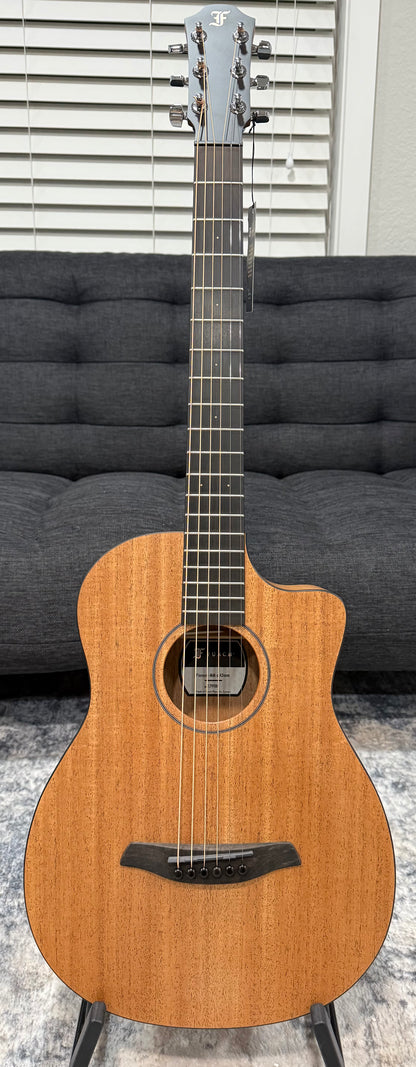 Furch Pioneer-MM 43 - African Mahogany Travel Acoustic Guitar 43mm (1 11/16") nut width