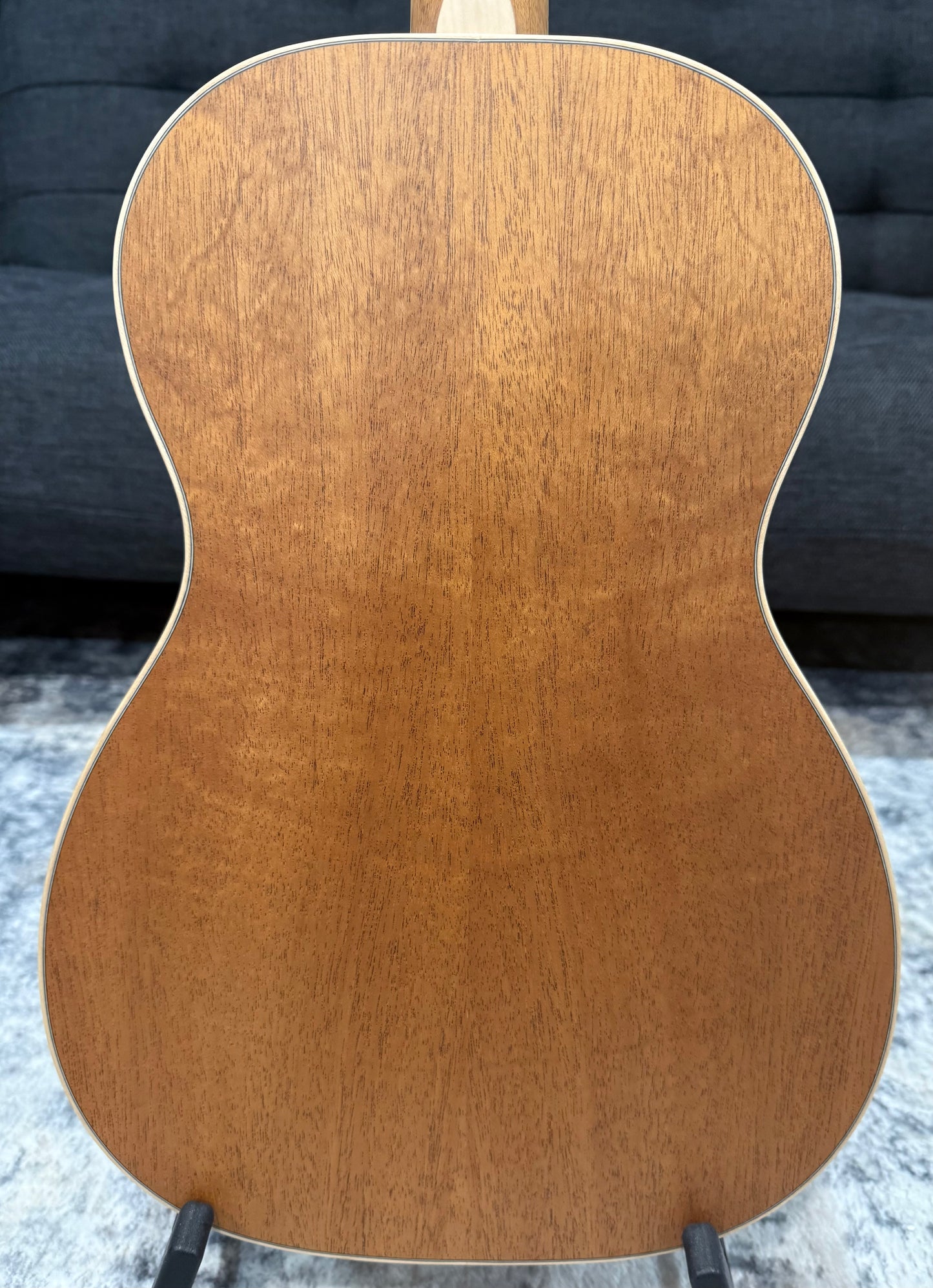 Larrivee T-40-MH Spruce/Mahogany Short Scale, Small Body Travel Guitar