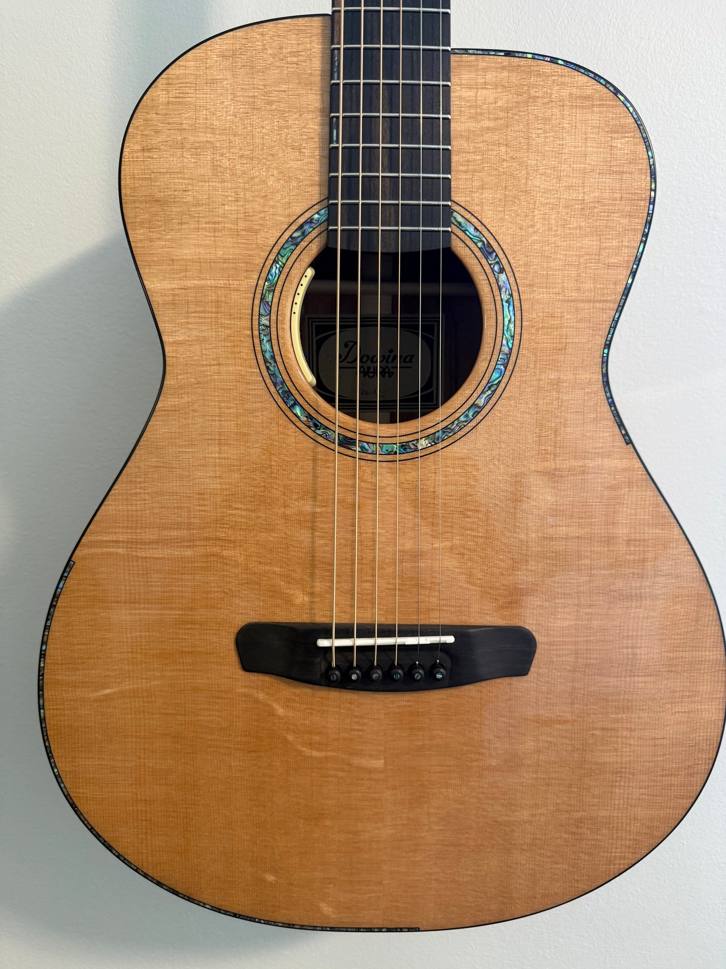 Dowina Aura - Old Stock Sitka Bearclaw Spruce/Macacuba with LR Baggs Anthem and custom Italian Hardshell Case