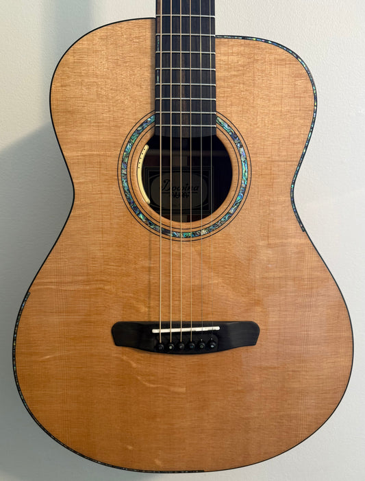 Dowina Aura - Old Stock Sitka Bearclaw Spruce/Macacuba with LR Baggs Anthem and custom Italian Hardshell Case