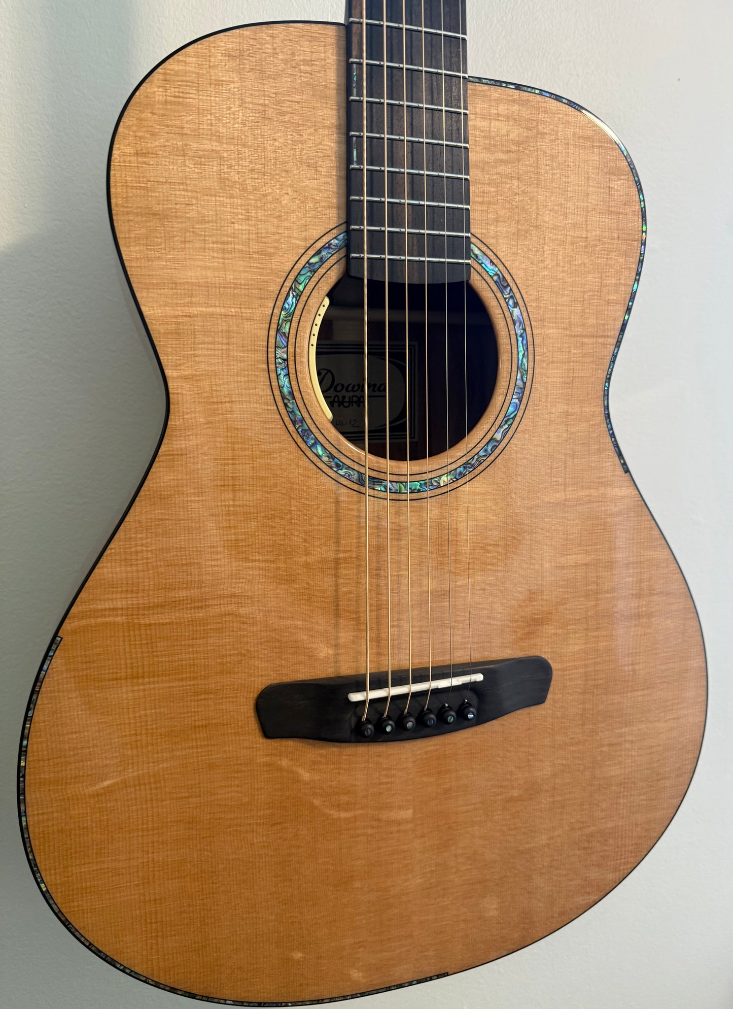 Dowina Aura - Old Stock Sitka Bearclaw Spruce/Macacuba with LR Baggs Anthem and custom Italian Hardshell Case