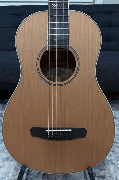 Dowina Mahogany Bona Vida - Cedar/Mahogany Parlor Sized Acoustic Guitar with Hardshell Case