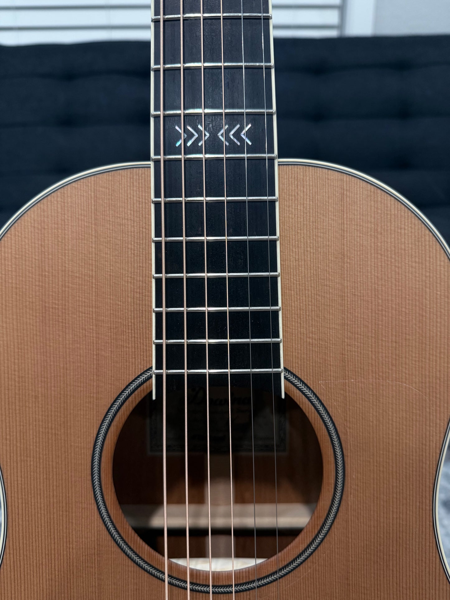 Dowina Mahogany Bona Vida - Cedar/Mahogany Parlor Sized Acoustic Guitar with Hardshell Case