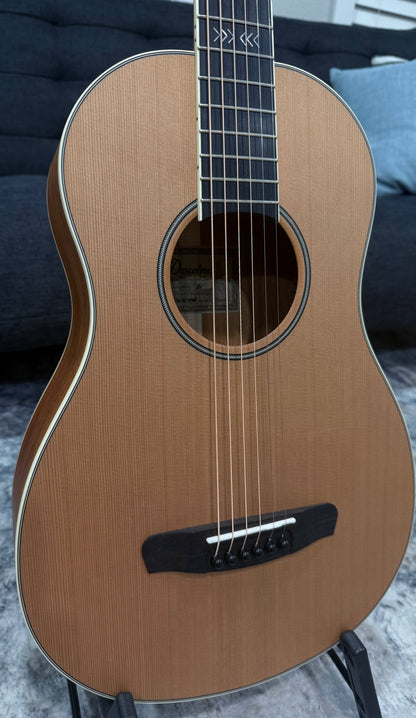 Dowina Mahogany Bona Vida - Cedar/Mahogany Parlor Sized Acoustic Guitar with Hardshell Case