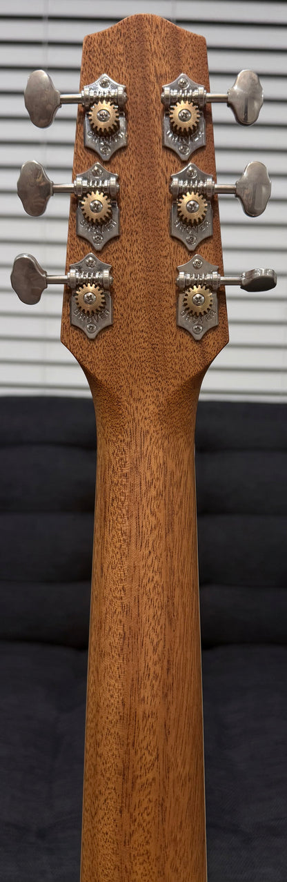 Dowina Mahogany Bona Vida - Cedar/Mahogany Parlor Sized Acoustic Guitar with Hardshell Case