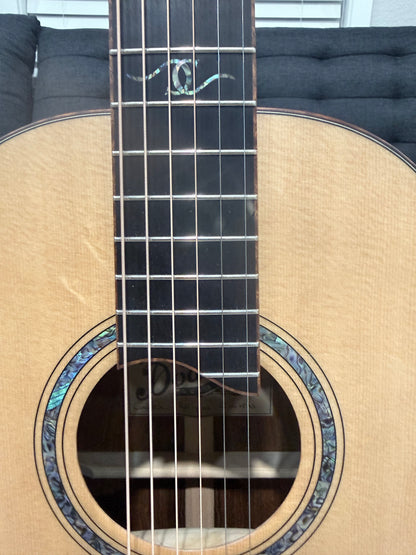 Dowina Cocobola Bona Vida Acoustic Guitar Old Stock Sitka/Cocobolo Parlor Sized with Custom Italian Hardshell Case