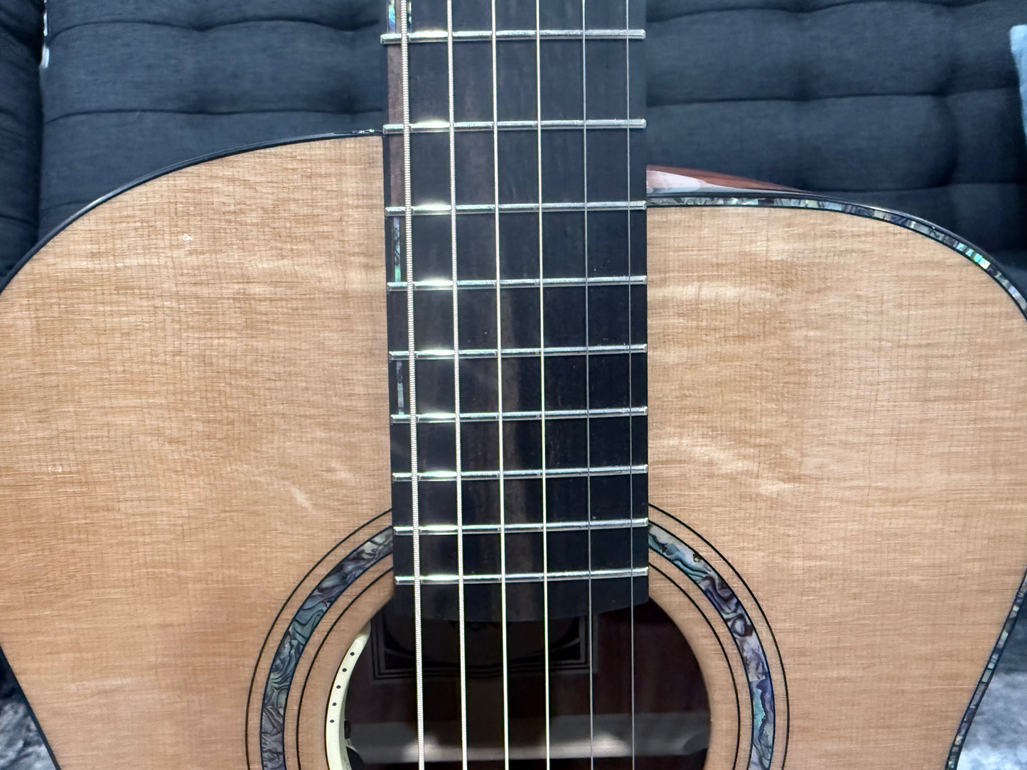 Dowina Aura - Old Stock Sitka Bearclaw Spruce/Macacuba with LR Baggs Anthem and custom Italian Hardshell Case