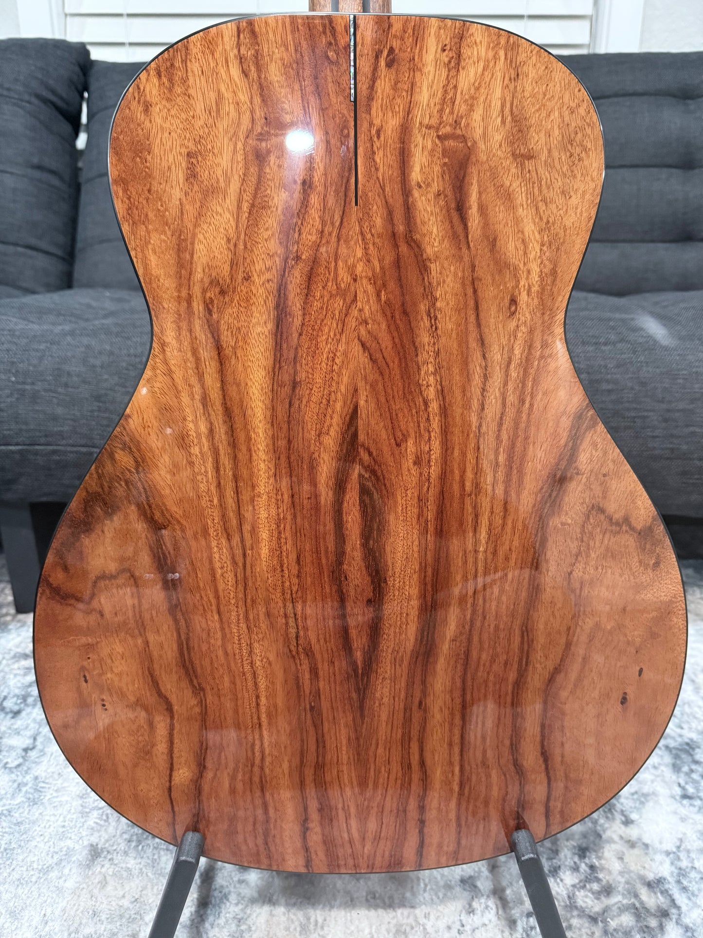 Dowina Aura - Old Stock Sitka Bearclaw Spruce/Macacuba with LR Baggs Anthem and custom Italian Hardshell Case