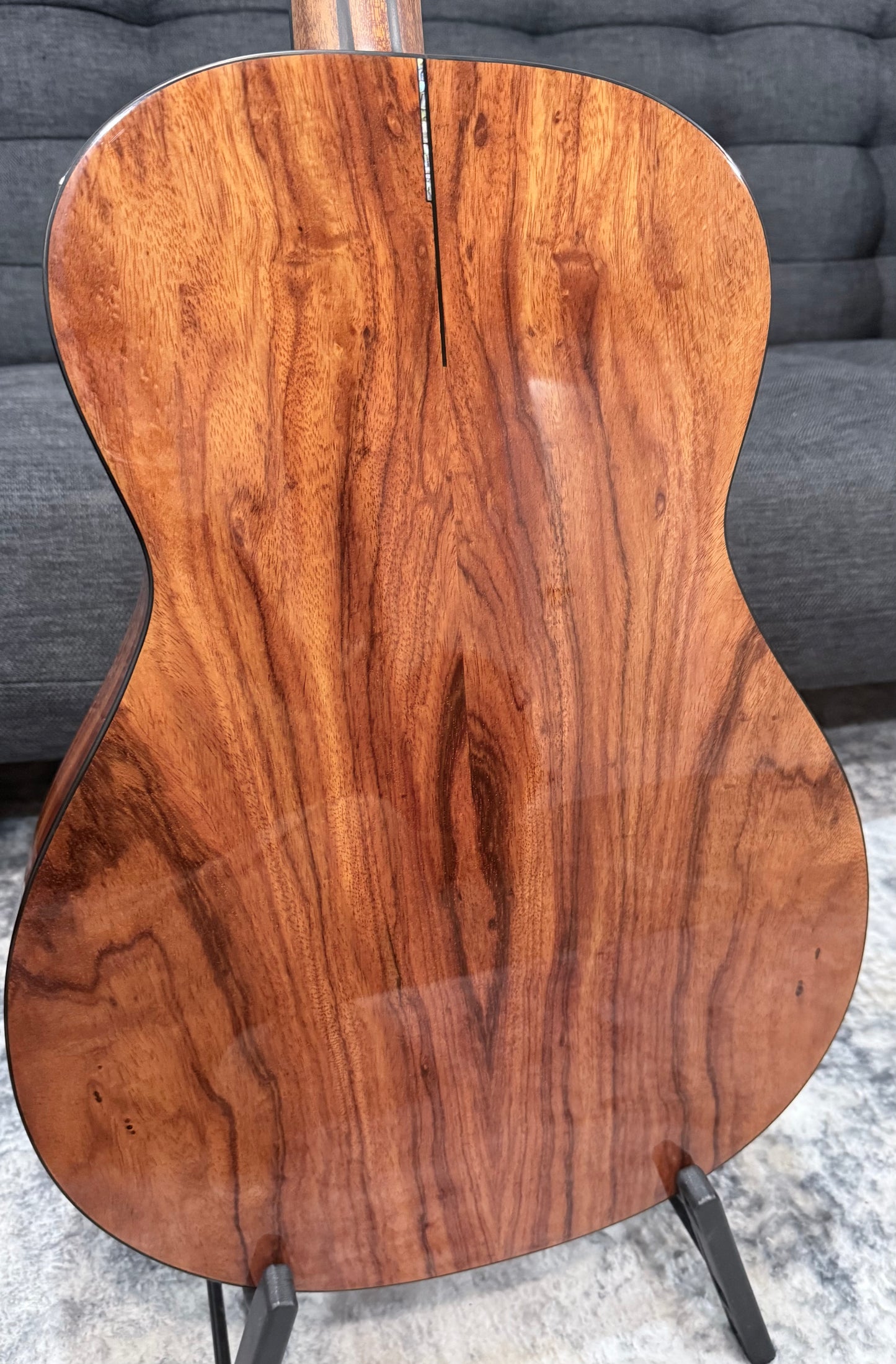 Dowina Aura - Old Stock Sitka Bearclaw Spruce/Macacuba with LR Baggs Anthem and custom Italian Hardshell Case