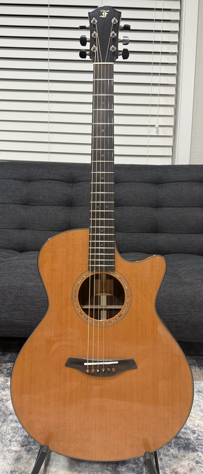 Furch Yellow Gc-CR SPA - (New old stock) Master's Choice Western Red Cedar over Indian Rosewood /w Hardshell case LR Baggs StagePro Anthem