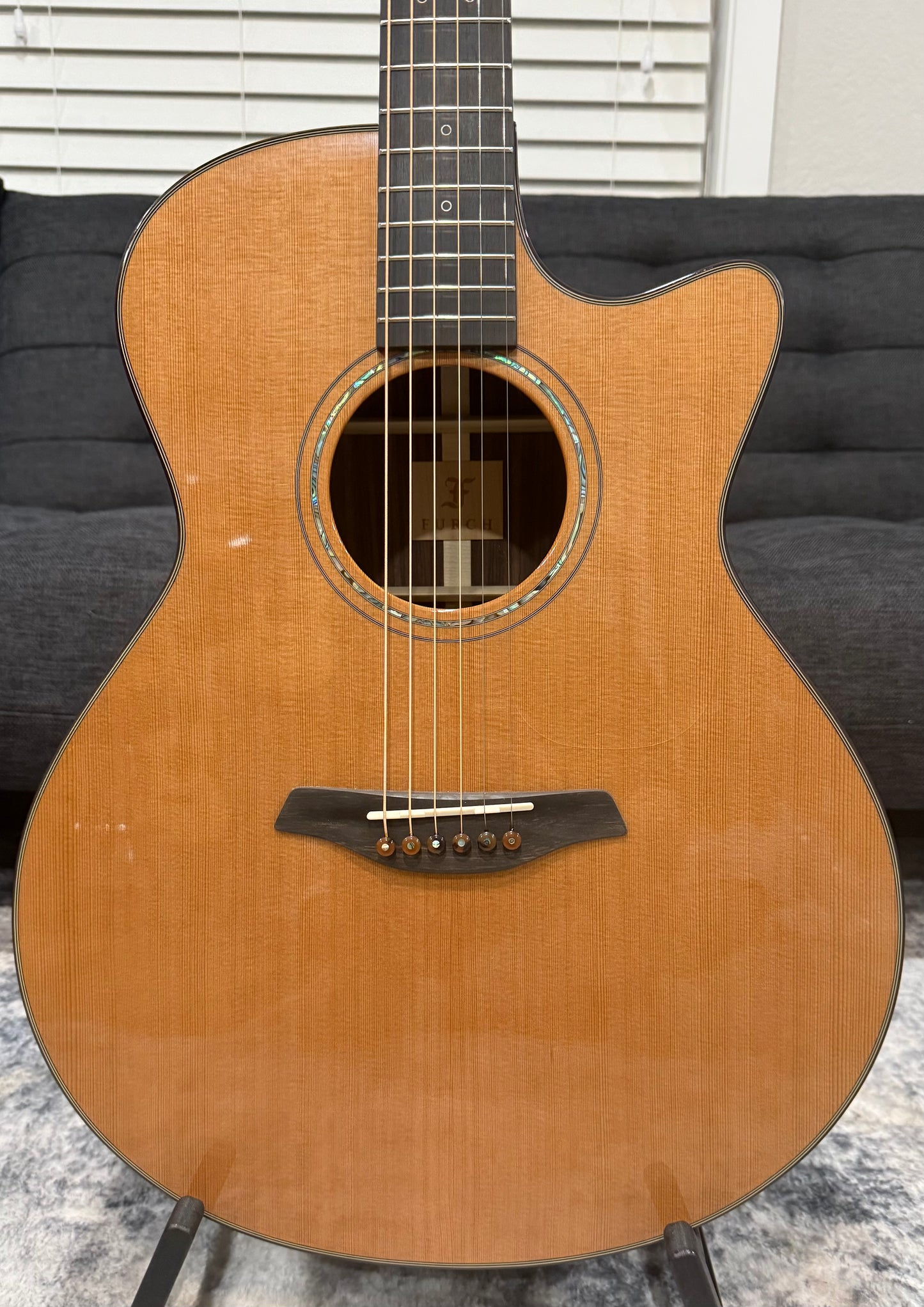 Furch Yellow Gc-CR SPA - (New old stock) Master's Choice Western Red Cedar over Indian Rosewood /w Hardshell case LR Baggs StagePro Anthem
