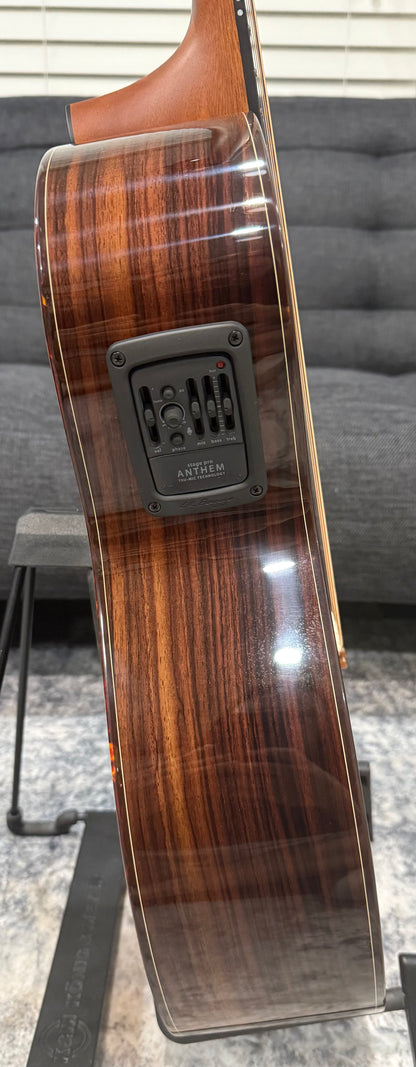 Furch Yellow Gc-CR SPA - (New old stock) Master's Choice Western Red Cedar over Indian Rosewood /w Hardshell case LR Baggs StagePro Anthem