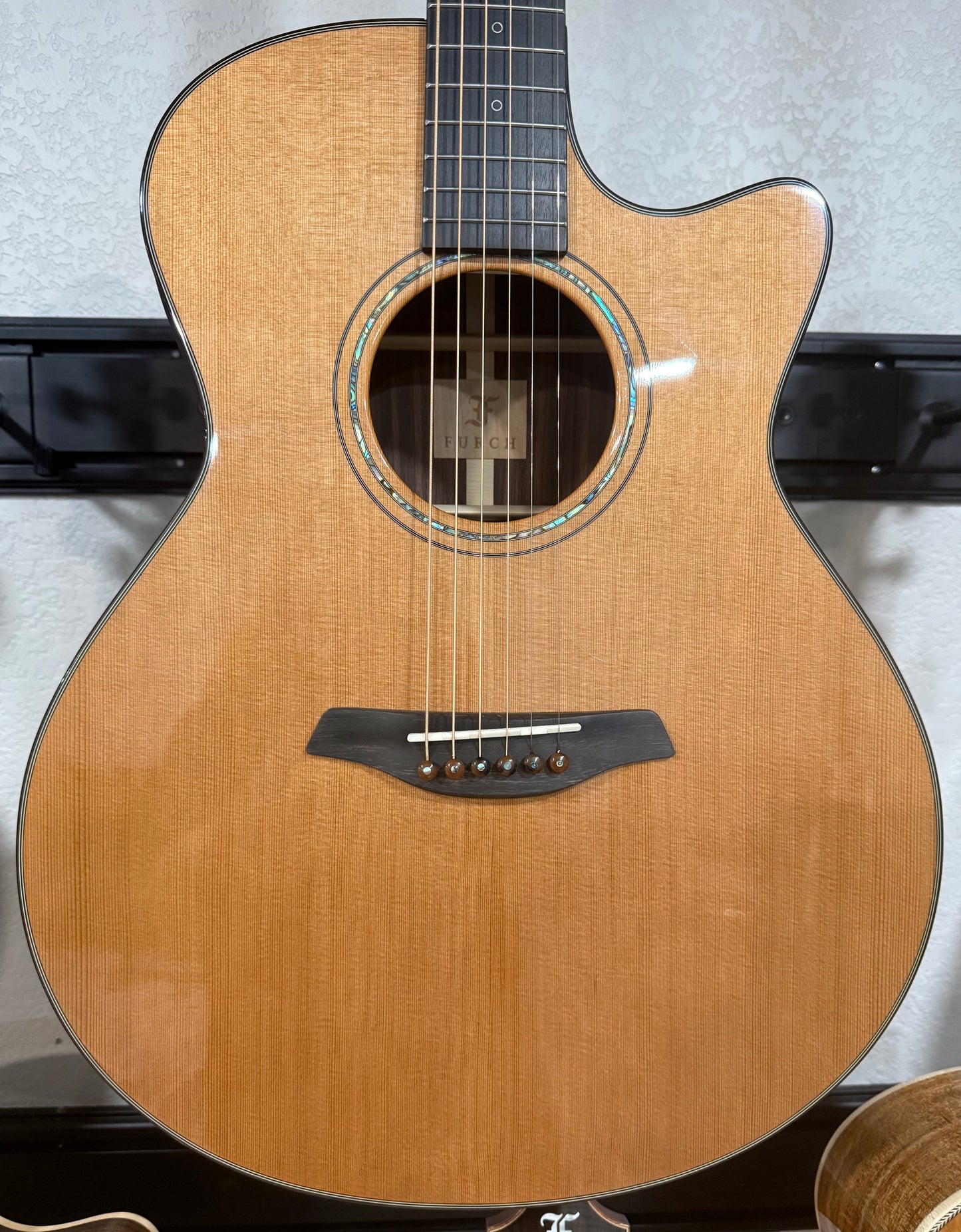Furch Yellow Gc-CR SPA - (New old stock) Master's Choice Western Red Cedar over Indian Rosewood /w Hardshell case LR Baggs StagePro Anthem
