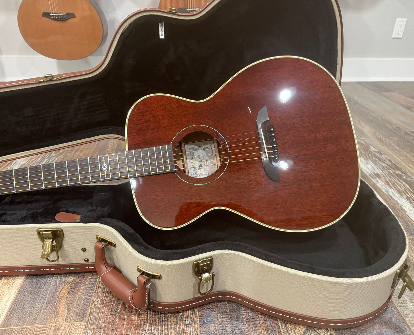 Alvarez Yairi FYM66HD - All Honduran Mahogany #77678