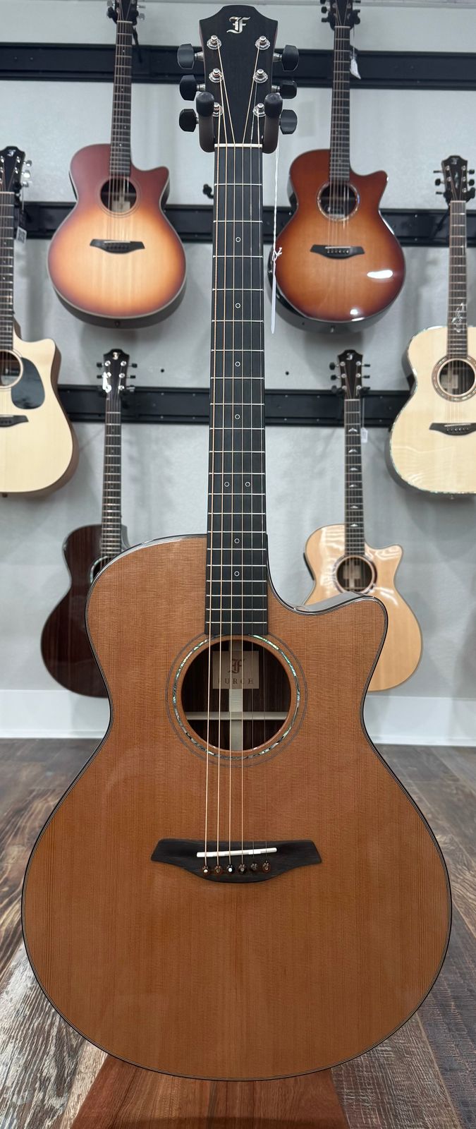 Furch Yellow Gc-CR SPA - (New old stock) Master's Choice Western Red Cedar over Indian Rosewood /w Hardshell case LR Baggs StagePro Anthem
