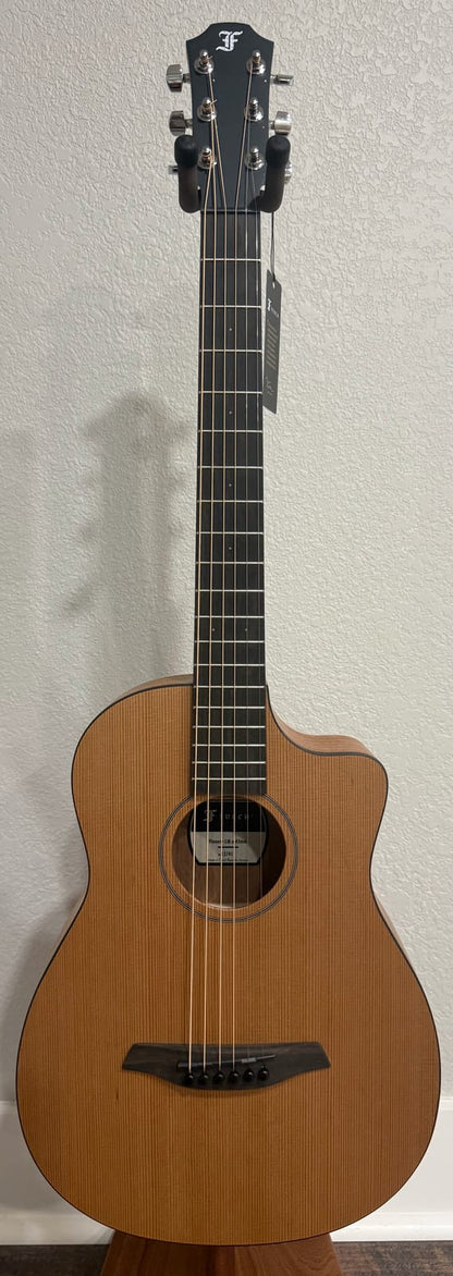 Furch Pioneer-CM 43 - Western Red Cedar/African Mahogany Travel Acoustic Guitar **43mm / 1 11/16" nut width** **CNR Active Kit included** #137411