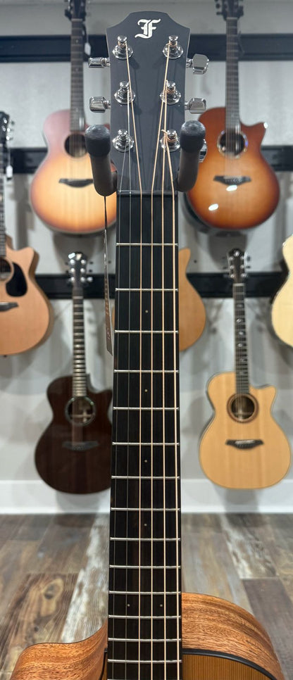 Furch Pioneer-CM LH - Western Red Cedar/African Mahogany Travel Acoustic Guitar **Left-Handed** **CNR Active Kit included** #134388