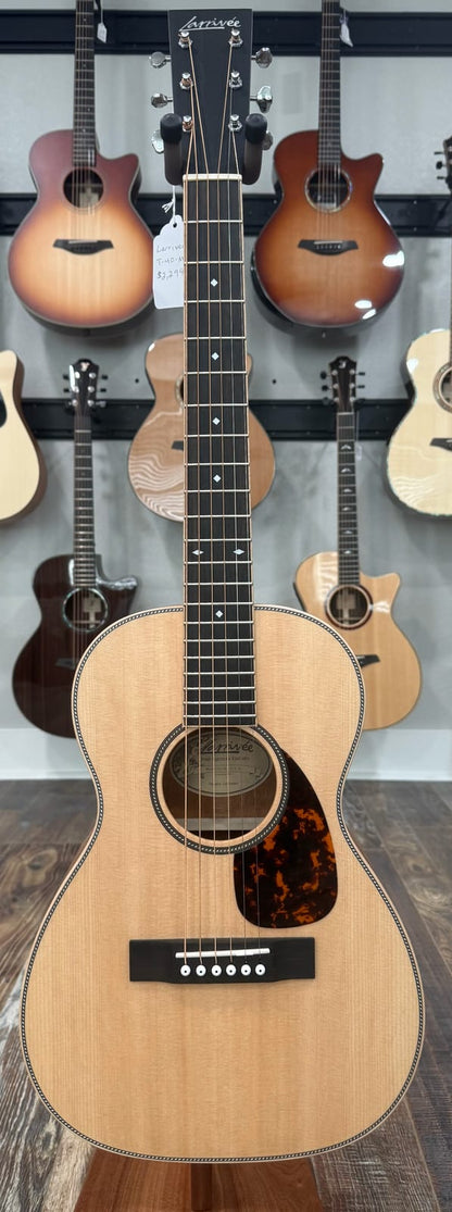 Larrivee T-40-MH Spruce/Mahogany Short Scale, Small Body Travel Guitar