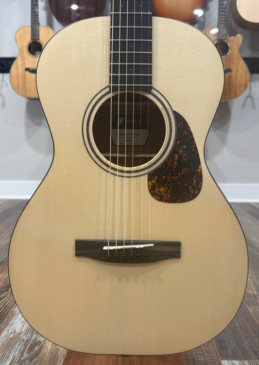 Furch Vintage Pure OOMs-EM a **2026 short scale model** Spruce/Mahogany 12-fret parlor acoustic guitar w/ Gigbag