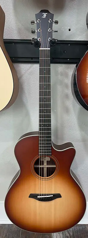 Furch Green Gc-SR Sunburst SPE Sitka Spruce over Indian Rosewood LR Baggs Stage Pro Element w/ Hardshell Case