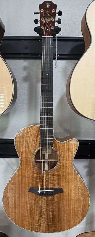 Furch Rainbow Gc-KK - Custom All Solid Koa Hardshell Case