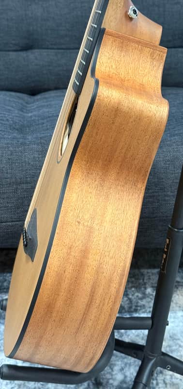 Furch Pioneer-CM VTC - Western Red Cedar/African Mahogany Travel Acoustic Guitar