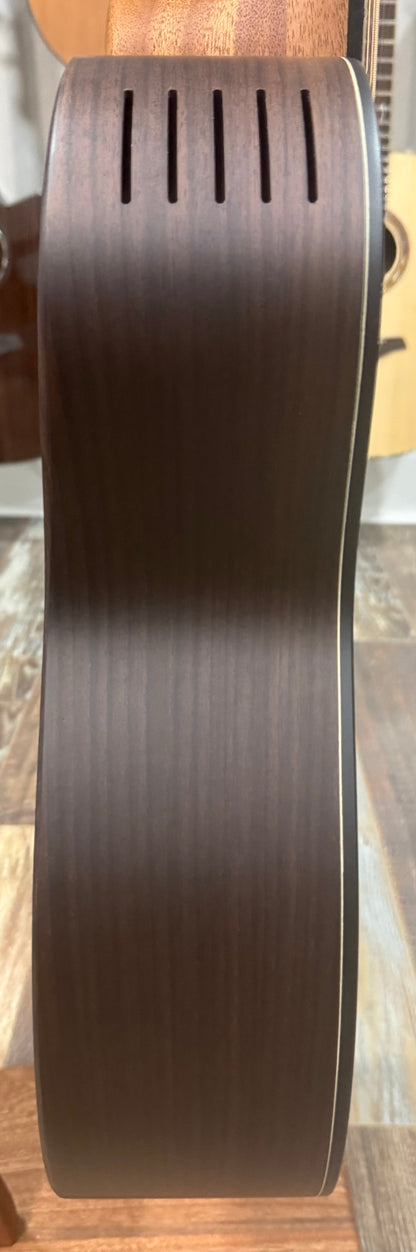 Furch Pioneer-ER VTC - Spruce/Rosewood LR Baggs Pickup Travel Acoustic Guitar