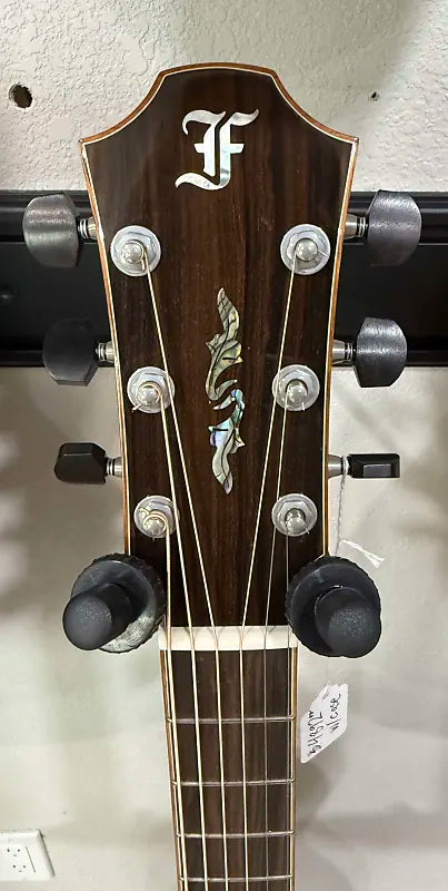 Furch Red OM-LR Alpine (New old stock) Spruce over Indian Rosewood Koa Binding Abalone Purfling Hardshell Case