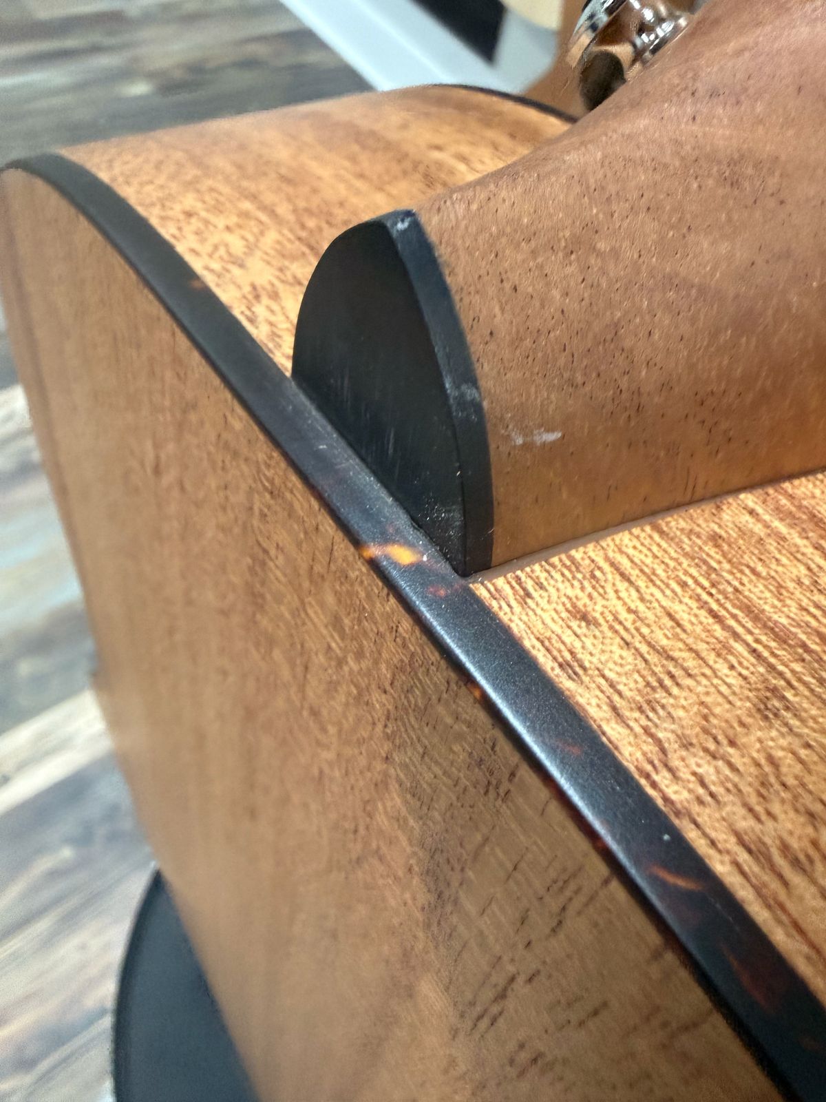 Furch Blue OM-MM a - All Solid African Mahogany **CNR Active** w/ Bag