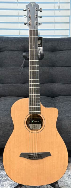 Furch Pioneer-CM VTC - Western Red Cedar/African Mahogany Travel Acoustic Guitar