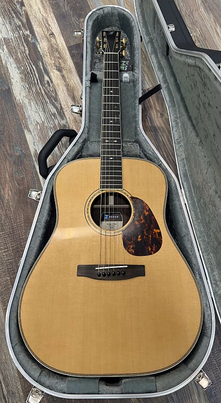 Furch Vintage 2 D-SR a Sitka Spruce over Indian Rosewood *CNR Active* w/ Bag