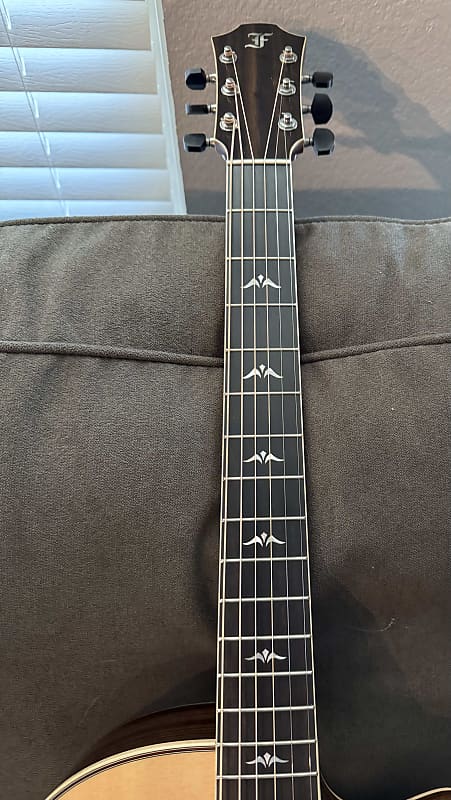 Furch Master's Choice Orange OMc-SR SPA Sikta Spruce over Indian Rosewood LR Baggs Stage Pro Anthem Hardshell Case